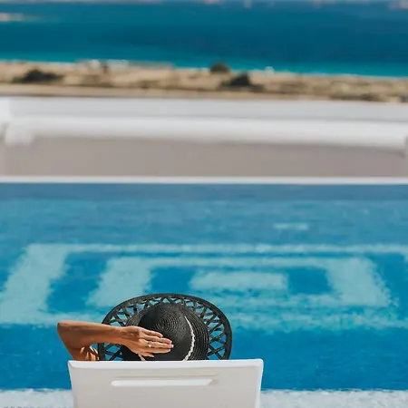 Naxos Grand Hotel