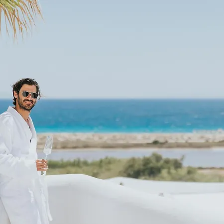 Naxos Grand Hotel
